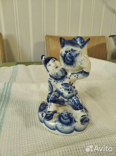 Гжель советская, ретро. Фигурки коллекционные