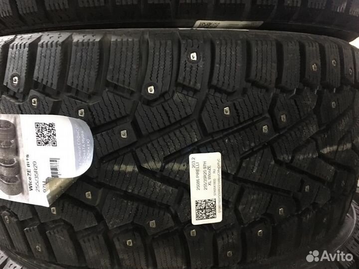 Pirelli Ice Zero 235/55 R20 105T