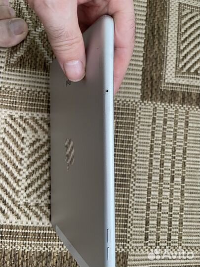 iPad mini 2 wi-fi Cellular 16 GB Silver