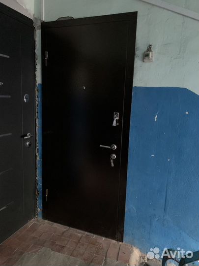 Дверь входная металлическая