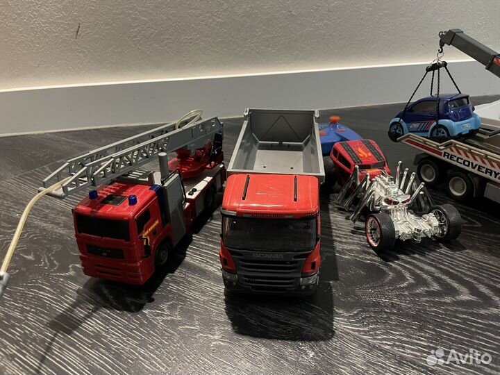 Катер пожарная машина эвакуатор hot wheel