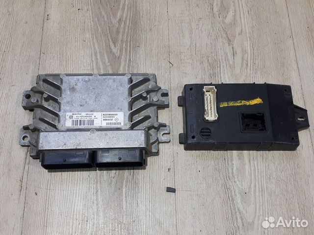 Эбу комплект Renault sandero