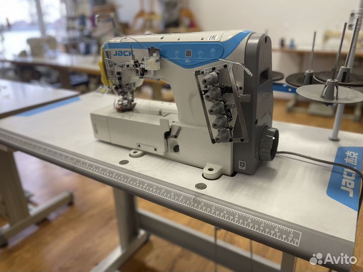 Плоскошовная/распошивальная Jack w4-01gb/02gb