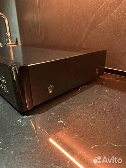 Стерео предусилитель Rotel RC-1580