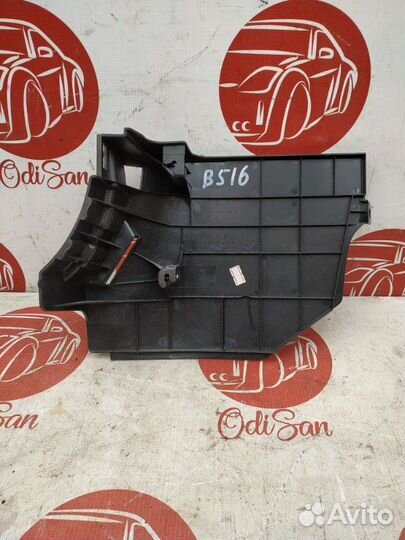 Обшивка накладка порога внутренняя Infiniti Fx35