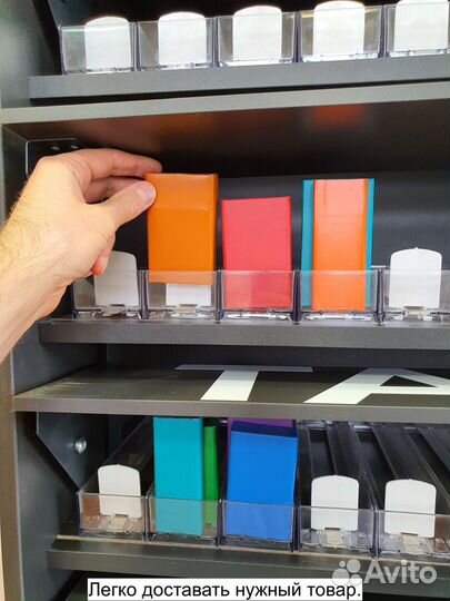 Шкаф для сигарет на 84 видов сиг с накопителем