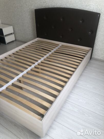 Каркас кровати 150x200