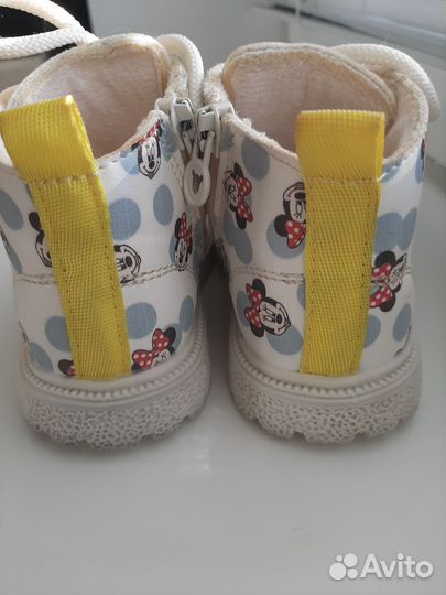 Ботинки для девочки