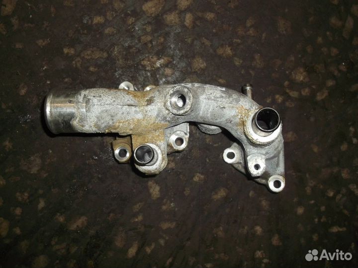 Фланец двигателя системы охлаждения (Lexus RX)