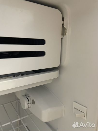 Холодильник Dexp