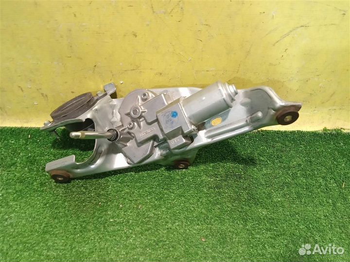 Моторчик стеклоочистителя задний Mazda 3 BP 2018