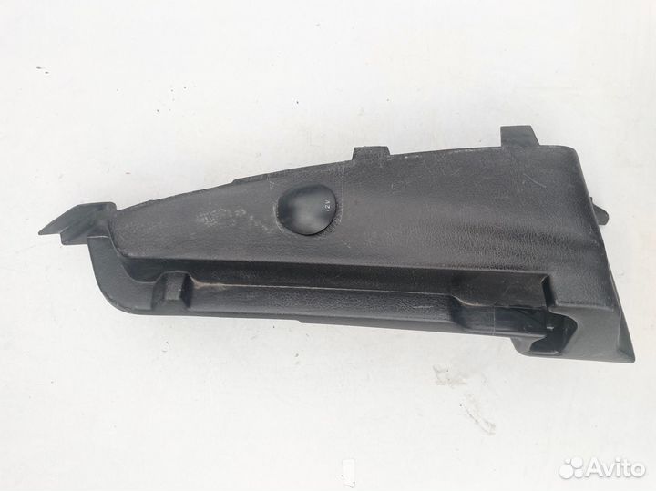 Опора задней полки левая Peugeot 307