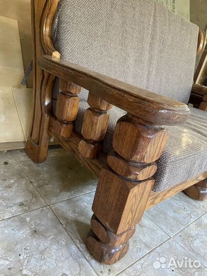 Садовый диаан, дуб