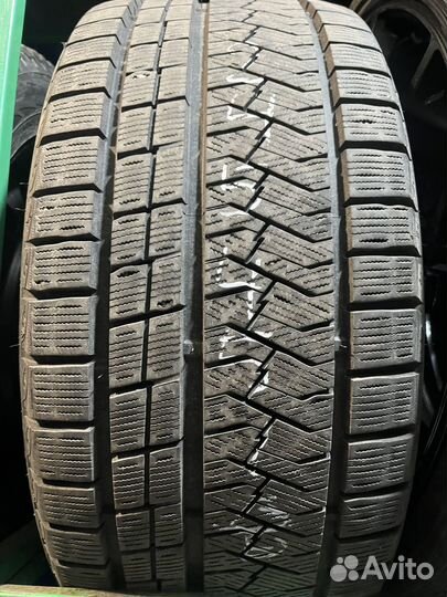 Triangle Snowlink TWT02 245/45 R18