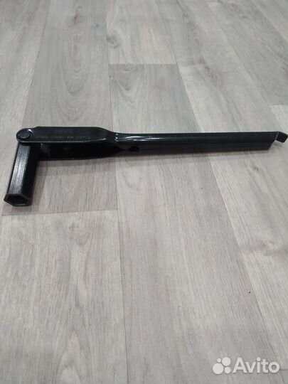 Домкрат на ford kuga 2