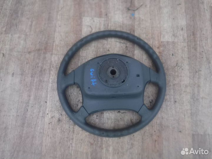 Руль Suzuki Swift 2 2002