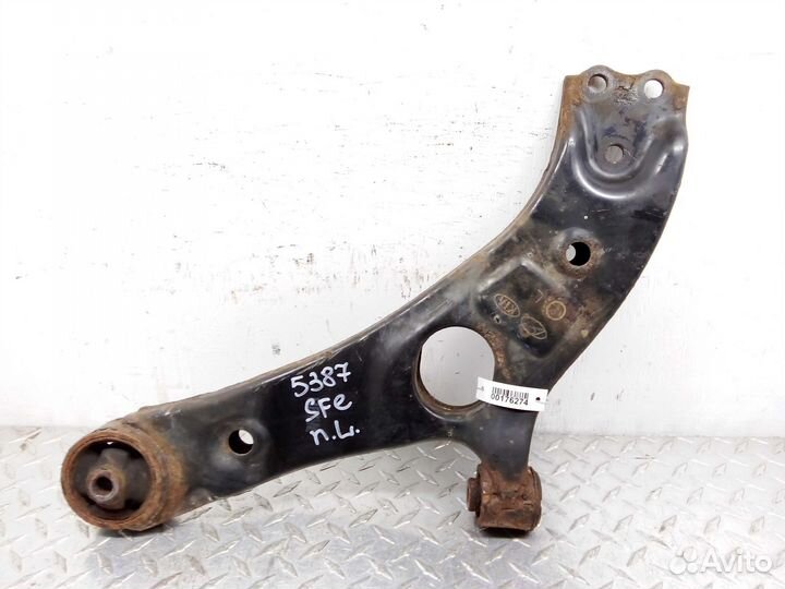 Рычаг передний левый нижний Hyundai Santa Fe 3 DM