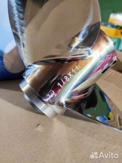 Гребной винт Yamaha 20-30, шаг 11, сталь