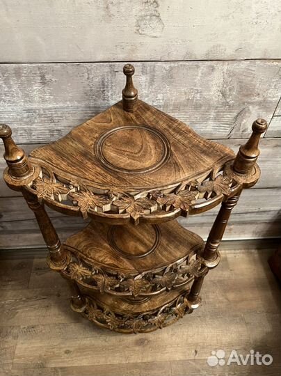 Этажерка угловая из массива манго. Новая