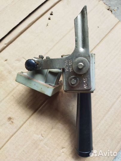 Нагрузочная вилка для проверки акб