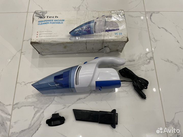 Автомобильный пылесос