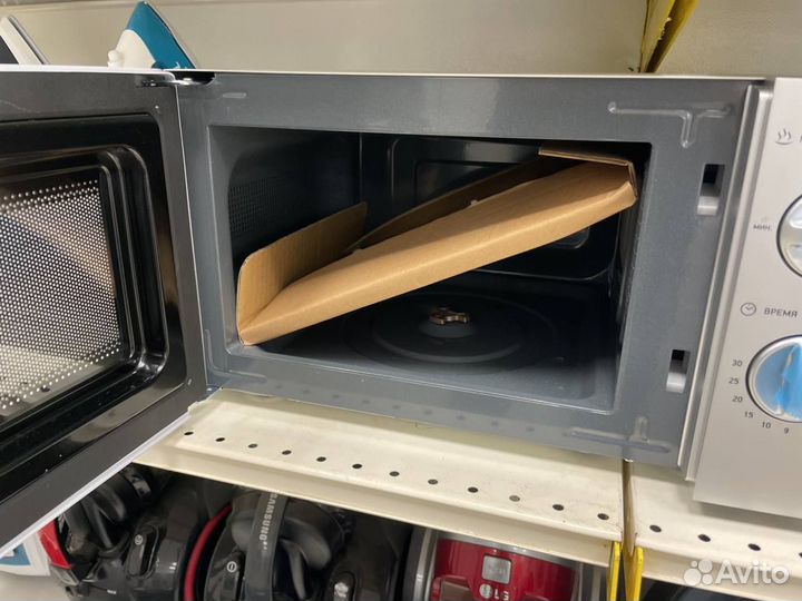 Микроволновая печь BBK