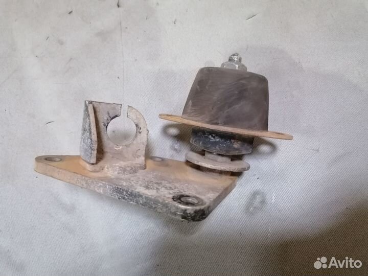 Опора МКПП Peugeot 206 1.4 1998-2012