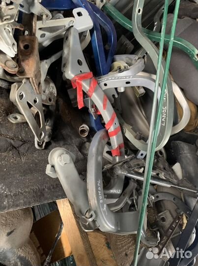 Петля крышки багажника Kia Spectra Спектра