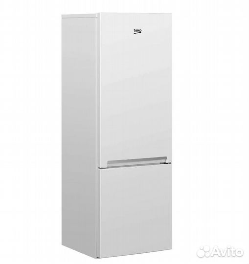 Новый Холодильник Beko rcsk250M00W белый