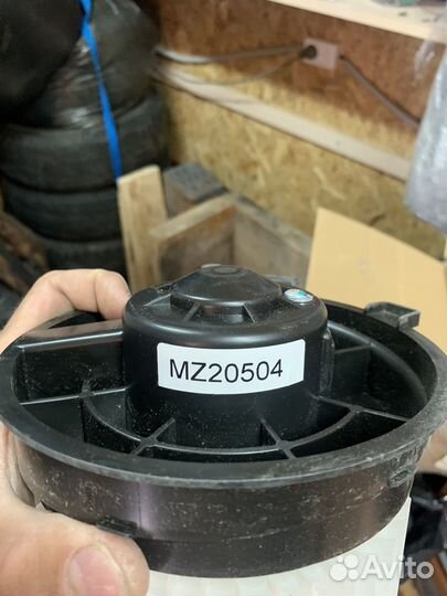 Моторчик печки ниссан