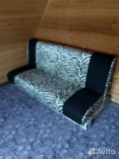 Диван книжка бу
