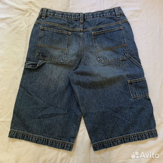 Широкие шорты carpenter