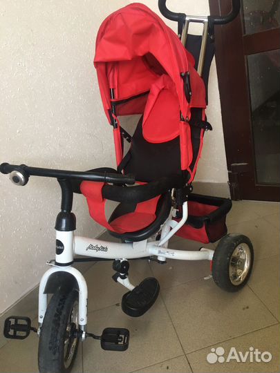 Детский велосипед с родительской ручкой