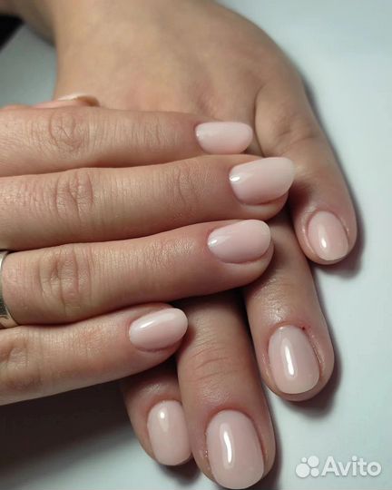 Маникюр с покрытием гель лак, наращивание ногтей