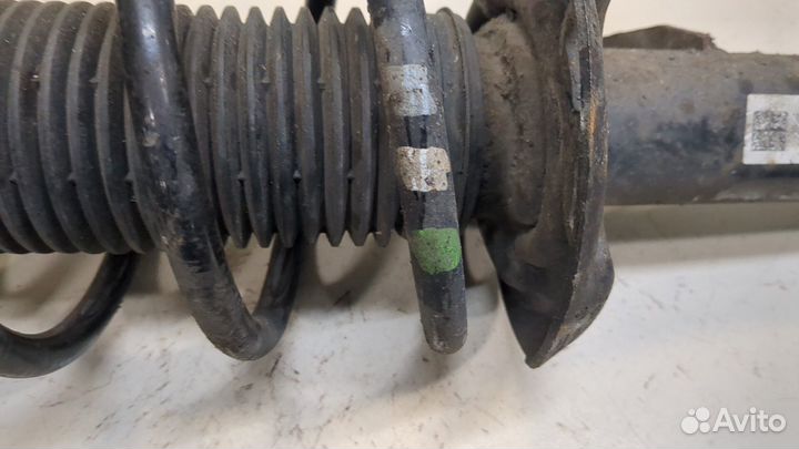 Амортизатор подвески Audi Q3, 2013