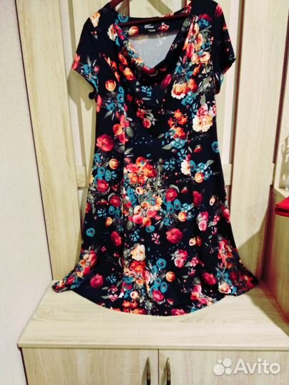 Платье женское