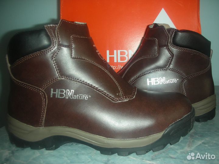 Сиз ботинки кожаные