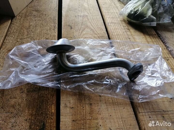 Маслозаборник Mitsubishi Galant 2002 4G64