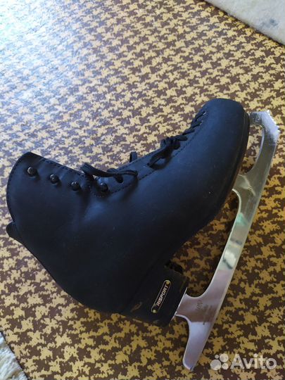 Фигурные коньки risport стелька 23,5 см