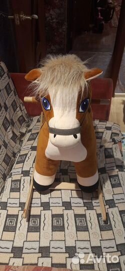 Детская качалка конь