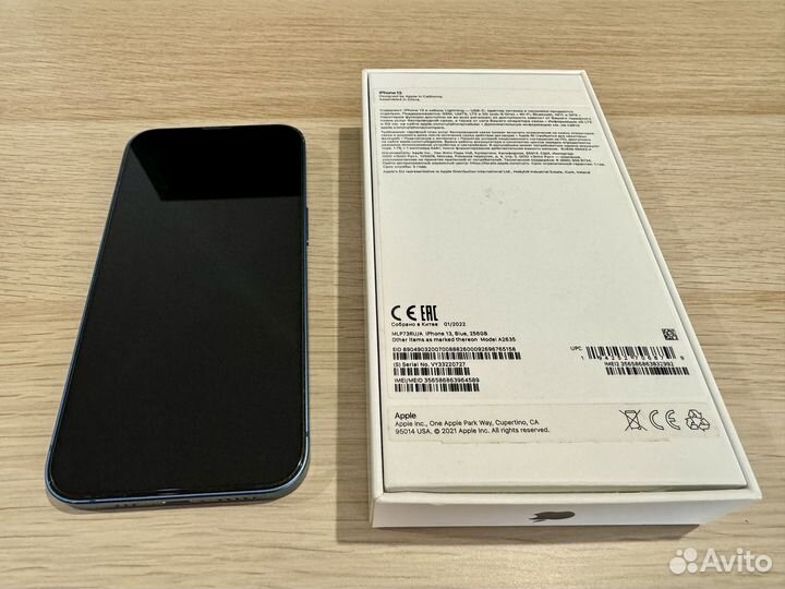 iPhone 13, 256 ГБ