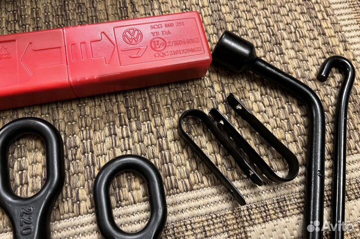 Новая буксировочная петля/крюк/проушина