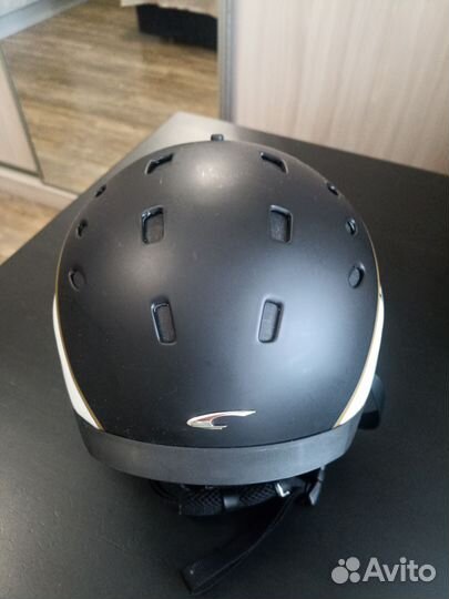 Шлем горнолыжный carrera