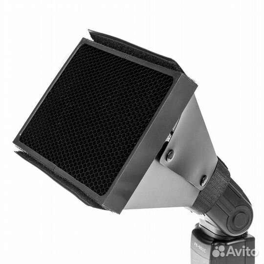 Отражатель SRH-CA с сотовой насадкой для накамерно