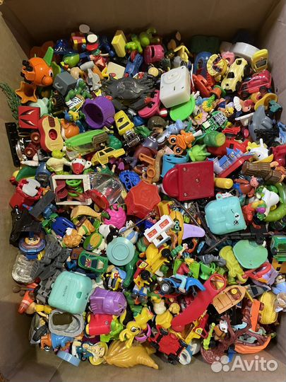 Игрушки киндр сюрприз