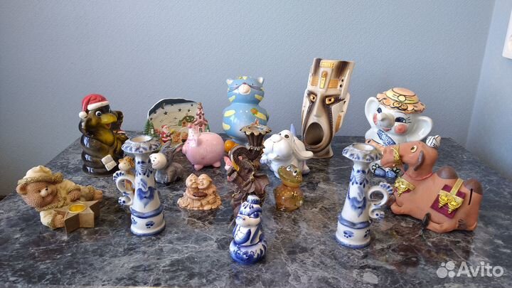 Фарфоровые статуэтки и копилки.Привезу