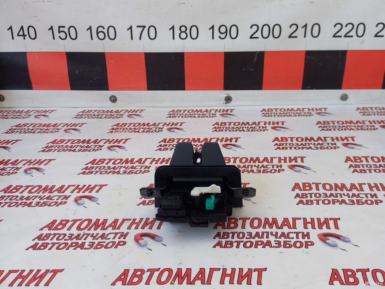 Замок крышки багажника Voyah Free