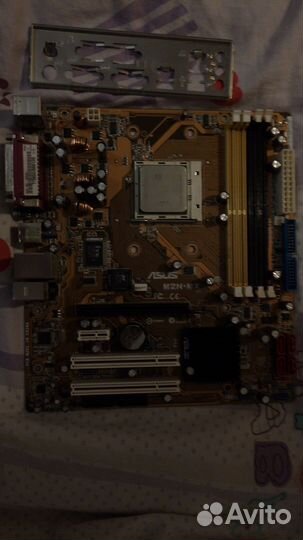 Материнская плата с процессором
