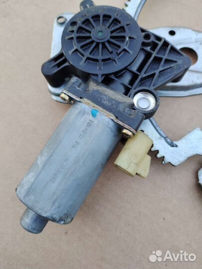 Стеклоподъёмник mercedes w163 ml320