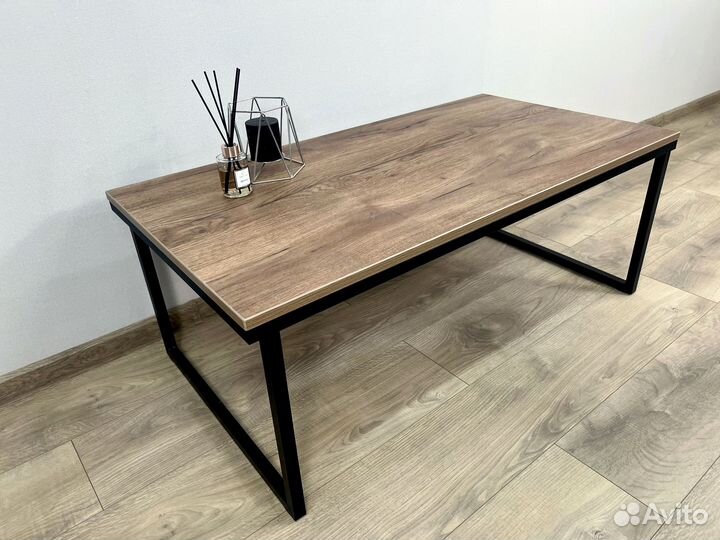 Стол журнальный